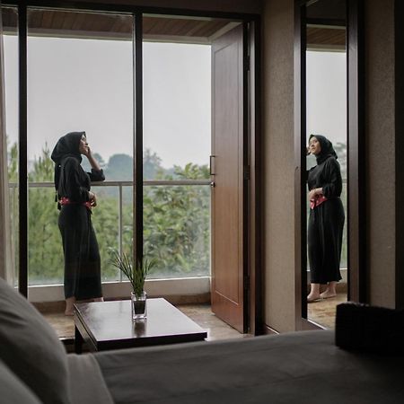Hotel House Sangkuriang Bandung Zewnętrze zdjęcie