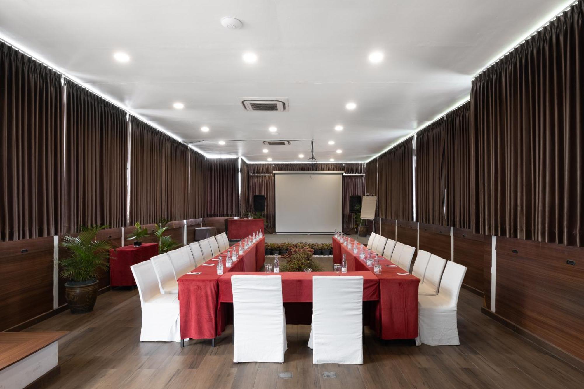 Hotel House Sangkuriang Bandung Zewnętrze zdjęcie