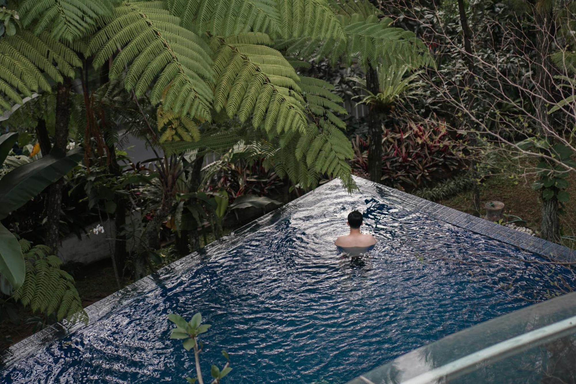 Hotel House Sangkuriang Bandung Zewnętrze zdjęcie