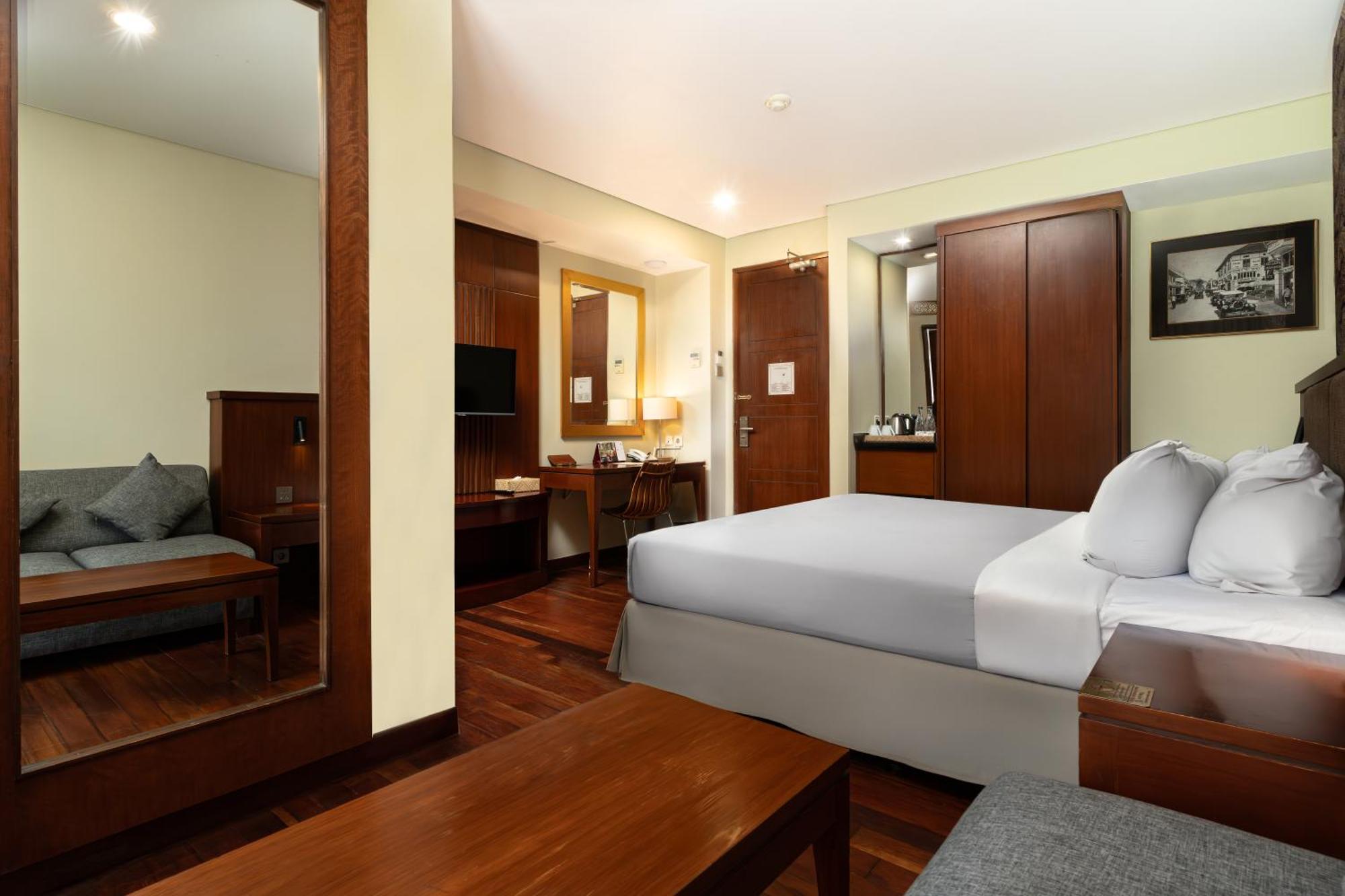 Hotel House Sangkuriang Bandung Zewnętrze zdjęcie
